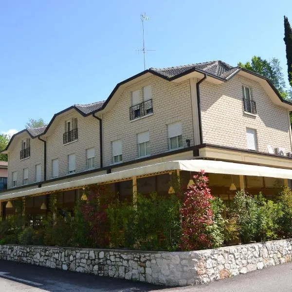 厄多恩酒店，位于Vallio Terme的酒店