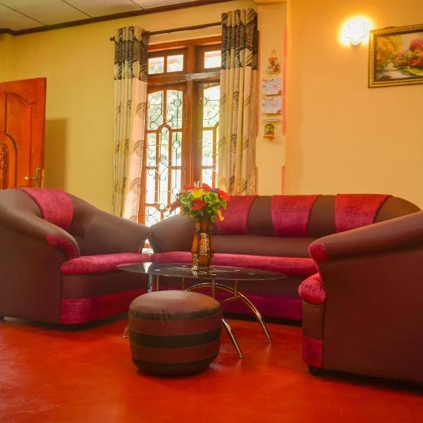 Lak Sewana Home Stay，位于Deltota的酒店