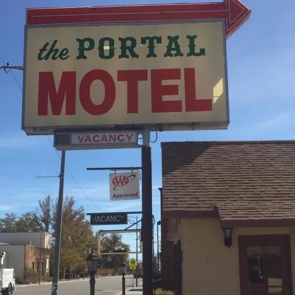 Portal Motel，位于隆派恩的酒店