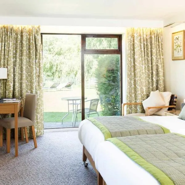 钱普尼斯普林斯酒店，位于阿什比德拉祖什的酒店