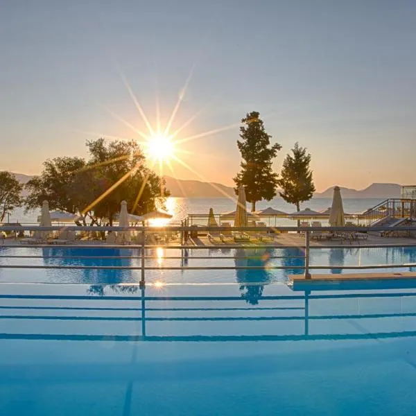 波尔托加里尼海滨度假酒店&Spa，位于尼基亚娜的酒店