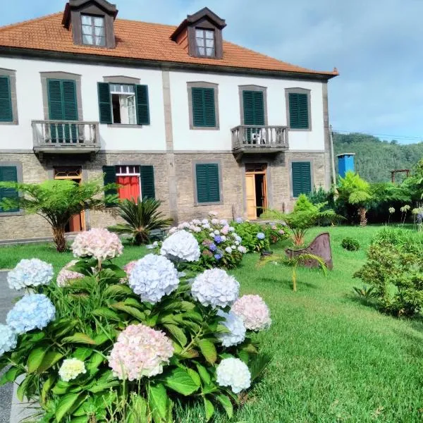 Quinta do Serrado II，位于Lombada Velha的酒店