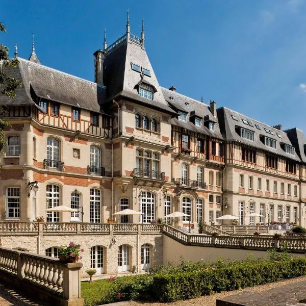 蒙维拉尔杰城堡酒店，位于Saint-Vaast-lès-Mello的酒店