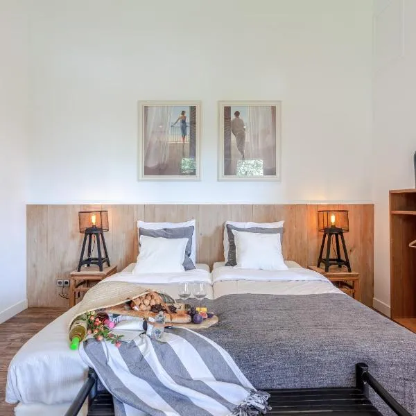 Hajé Hotel Restaurant de Lepelaar，位于莱利斯塔德的酒店