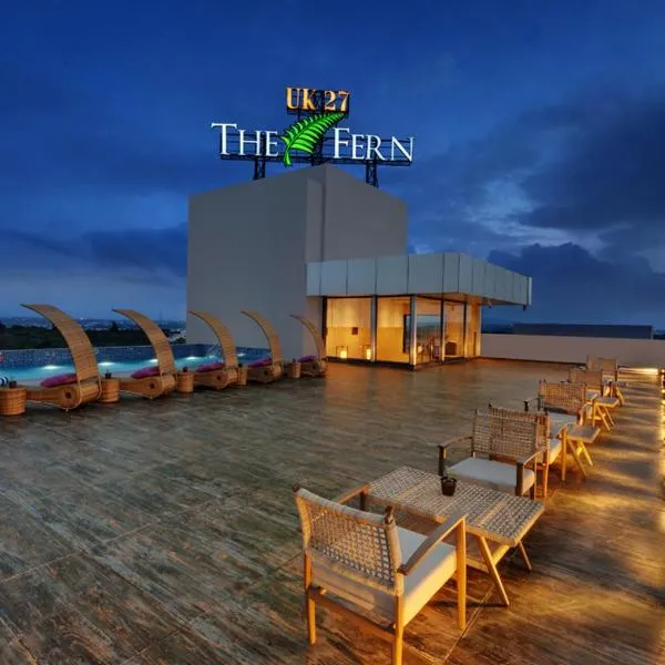 UK 27 The Fern, Belagavi，位于贝尔高姆的酒店