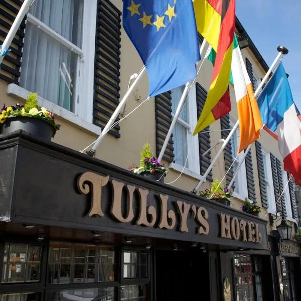 Tully's Hotel，位于Béal Átha Mó的酒店