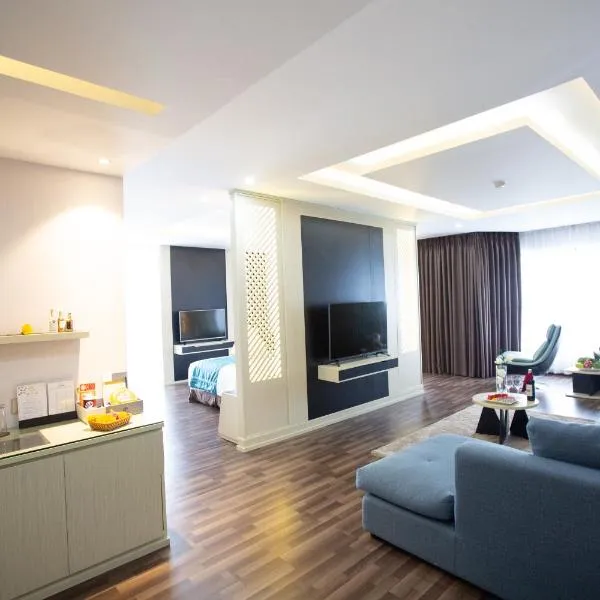 Central Hotel Thanh Hoa，位于Binh Tân的酒店