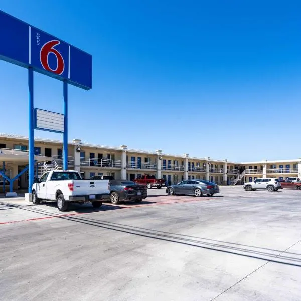 Motel 6-Odessa, TX - 2nd Street，位于奥德萨的酒店