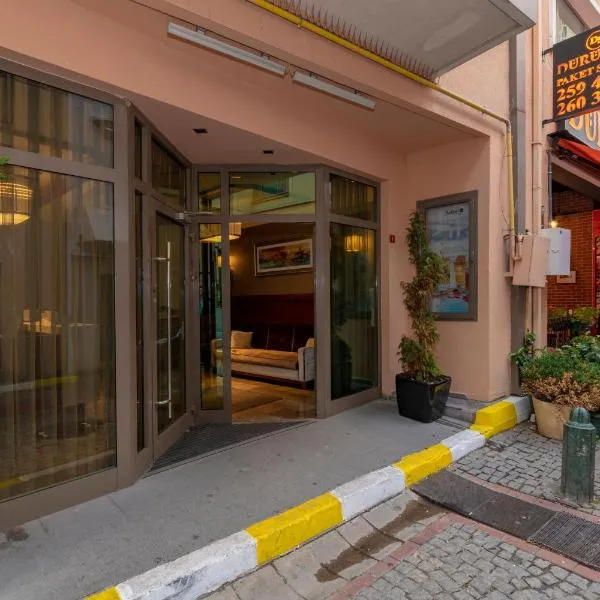 Feri Suites，位于伊斯坦布尔的酒店