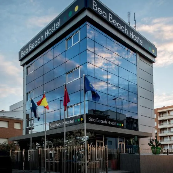 Bea Beach Hostel，位于阿桂拉斯的酒店