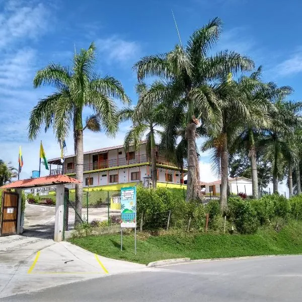 Paraíso Tropical，位于Pácora的酒店