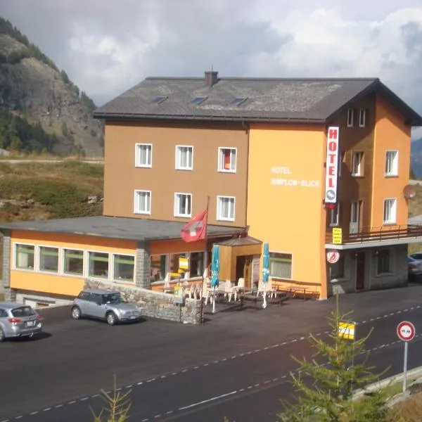 Hotel Simplon-Blick，位于Simplon Dorf的酒店