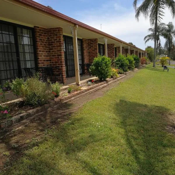 Lakeside Lodge Motel，位于利斯莫尔的酒店