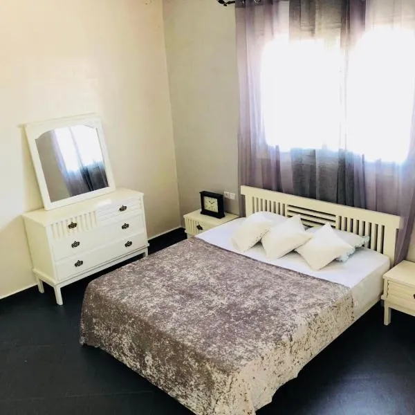 Safiote House appartement，位于萨菲的酒店