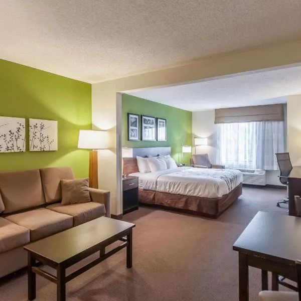 Sleep Inn & Suites Harrisonburg near University，位于Newtown的酒店