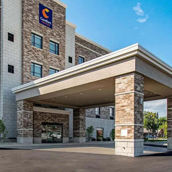Comfort Suites Grove City - Columbus South，位于Obetz的酒店