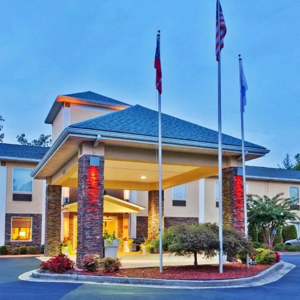 布莱尔斯维尔康福特茵酒店，位于Cooper Creek的酒店