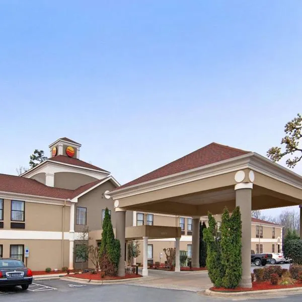 Quality Inn High Point - Archdale，位于Randleman的酒店