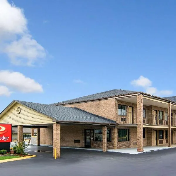 Econo Lodge Weldon - Roanoke Rapids，位于罗阿诺克拉皮兹的酒店