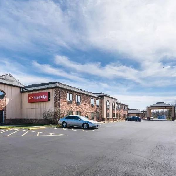 Econo Lodge Cleveland Southeast - Kent，位于Aurora的酒店