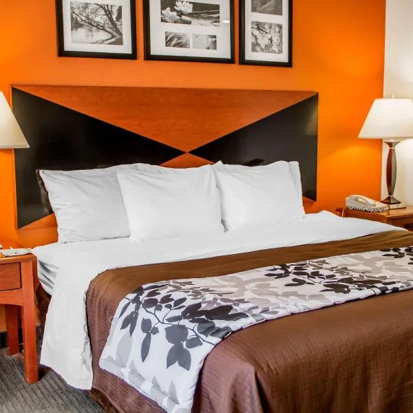 Sleep Inn & Suites Oklahoma City Northwest，位于Forest Park的酒店