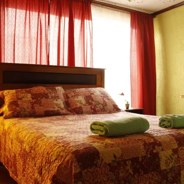 Hostal Inthalassa Caldera，位于卡尔德拉的酒店