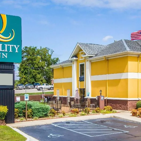 Quality Inn Alexander City，位于Dadeville的酒店