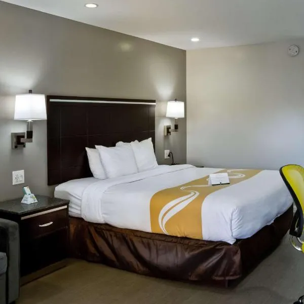 Bay Area Inn & Suites，位于海沃德的酒店