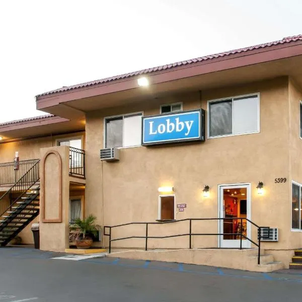 Rodeway Inn San Diego Mission Valley/SDSU，位于莱蒙格罗韦的酒店