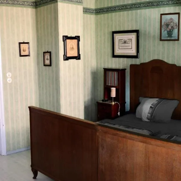 Landhof Liebsch, mit Pool und Sauna，位于Jerichow的酒店