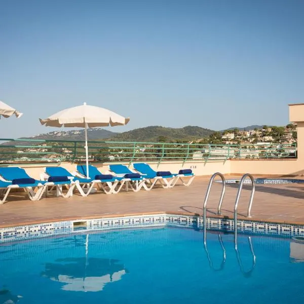 htop Royal Sun Suites #htopFun，位于San Poncio的酒店