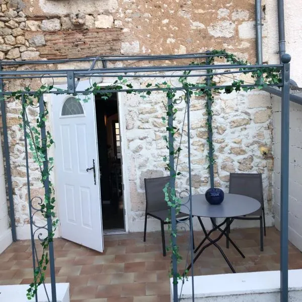 la Salaberie，位于维勒雷阿勒的酒店