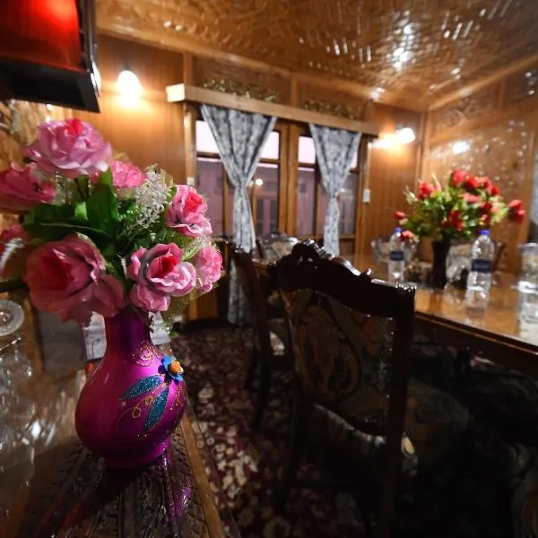 Goona palace houseboats，位于斯利那加的酒店