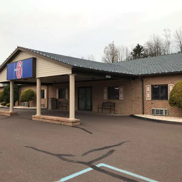 Motel 6-Bloomsburg, PA，位于Benton的酒店