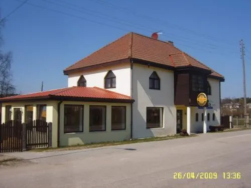 海燕旅馆，位于Uguņi的酒店