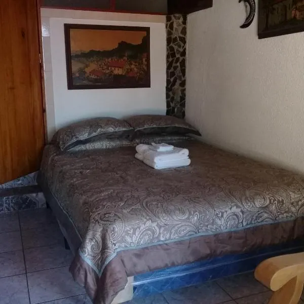 Hotel Nuestro Sueño，位于San Lucas Tolimán的酒店