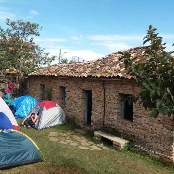 Camping do Cid (no centro)，位于圣托梅-达斯莱特拉斯的酒店