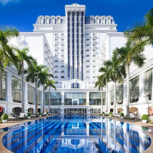 印度希纳宫殿酒店，位于Ấp Long Hồ Hạ的酒店