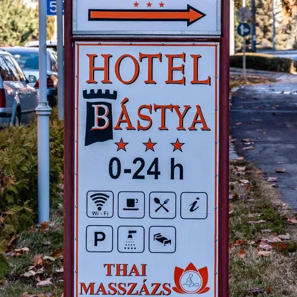 Bástya Hotel，位于Kiszombor的酒店