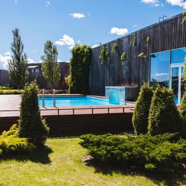 乔治奥特斯温泉酒店，位于库雷萨雷的酒店