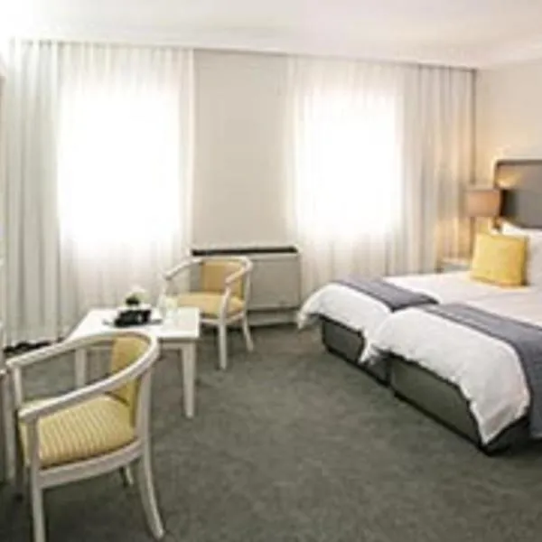 Hollow on the Square City Hotel CBD，位于开普敦的酒店