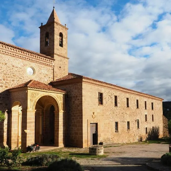 Monasterio El Olivar，位于Aliaga的酒店