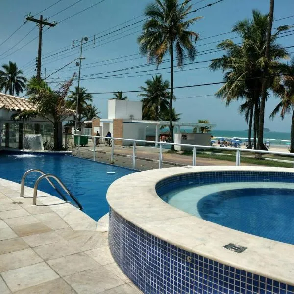 Jequitiba Hotel Frente ao Mar，位于瓜鲁雅的酒店