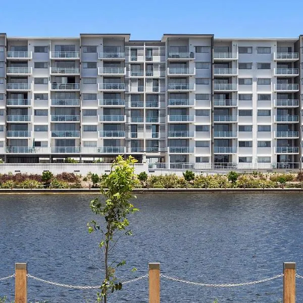 North Shore Oceanside Kawana，位于卡瓦纳华特斯的酒店