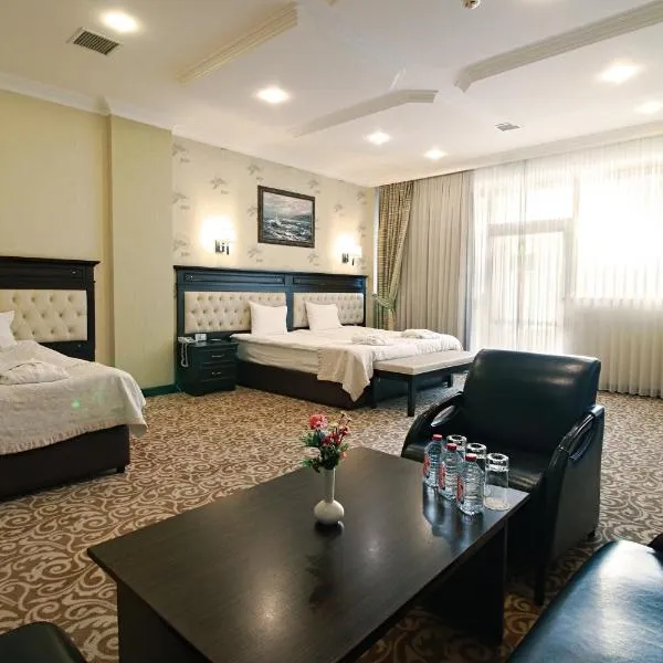 新巴库酒店，位于Xirdalan的酒店