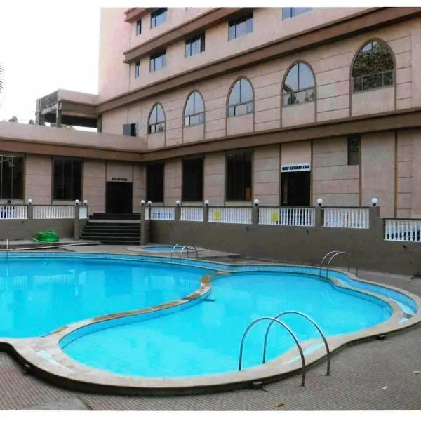 Dhuri Resort，位于Māndvi的酒店