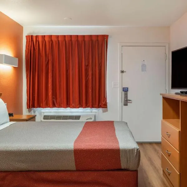 康科德6号汽车旅馆，位于康科德的酒店