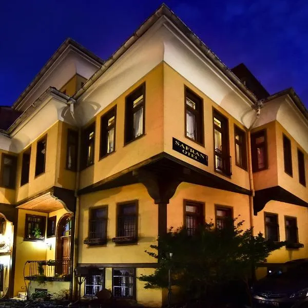 萨弗兰酒店，位于Kirazlı的酒店