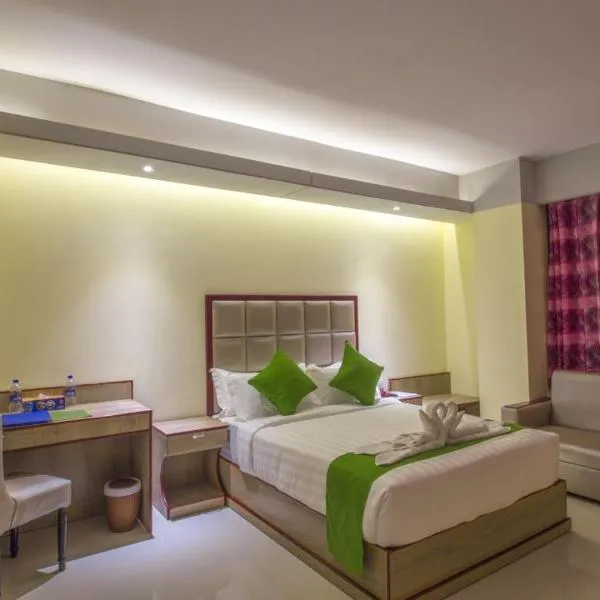 Hotel Mira Garden，位于巴纳内拉斯的酒店