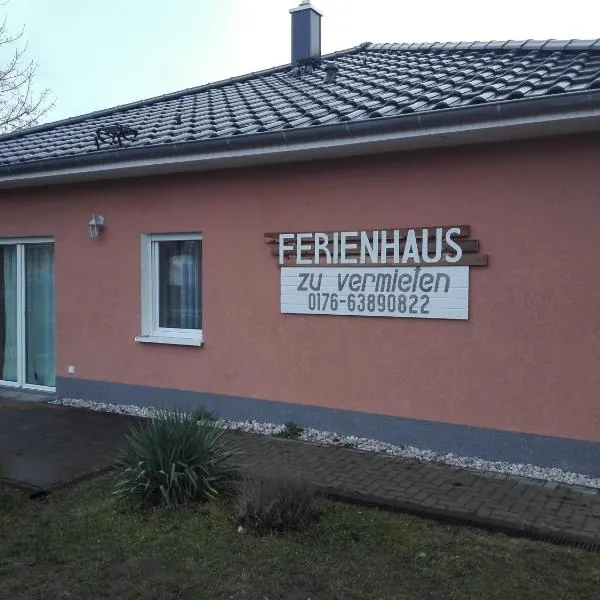 Am Bahnhof，位于Werneuchen的酒店